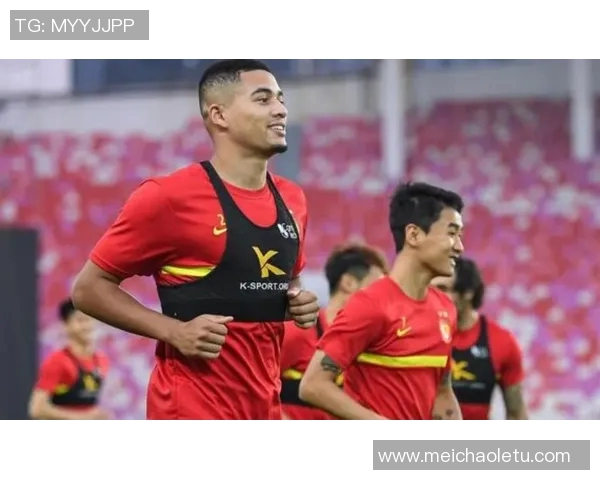 广州街舞队的整体压制体系与街舞战术的深度解析与实践探讨 广州街舞队的整体压制体系与街舞战术的深度解析与实践探讨