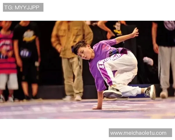 极限运动联赛精彩点评成都街舞队的节奏魅力与表现分析 极限运动联赛精彩点评成都街舞队的节奏魅力与表现分析