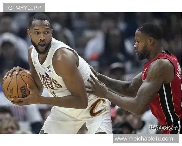 热火队战胜骑士队,实现三连胜:胜利的背后是不断的努力与团队精神 热火队战胜骑士队,实现三连胜:胜利的背后是不断的努力与团队精神